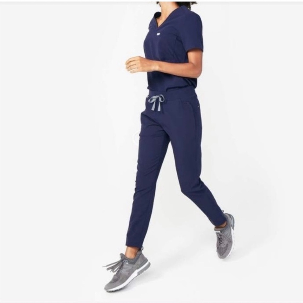 Figs Women's Navy Drawstring Jogger Scrub Pants ~discontinued style